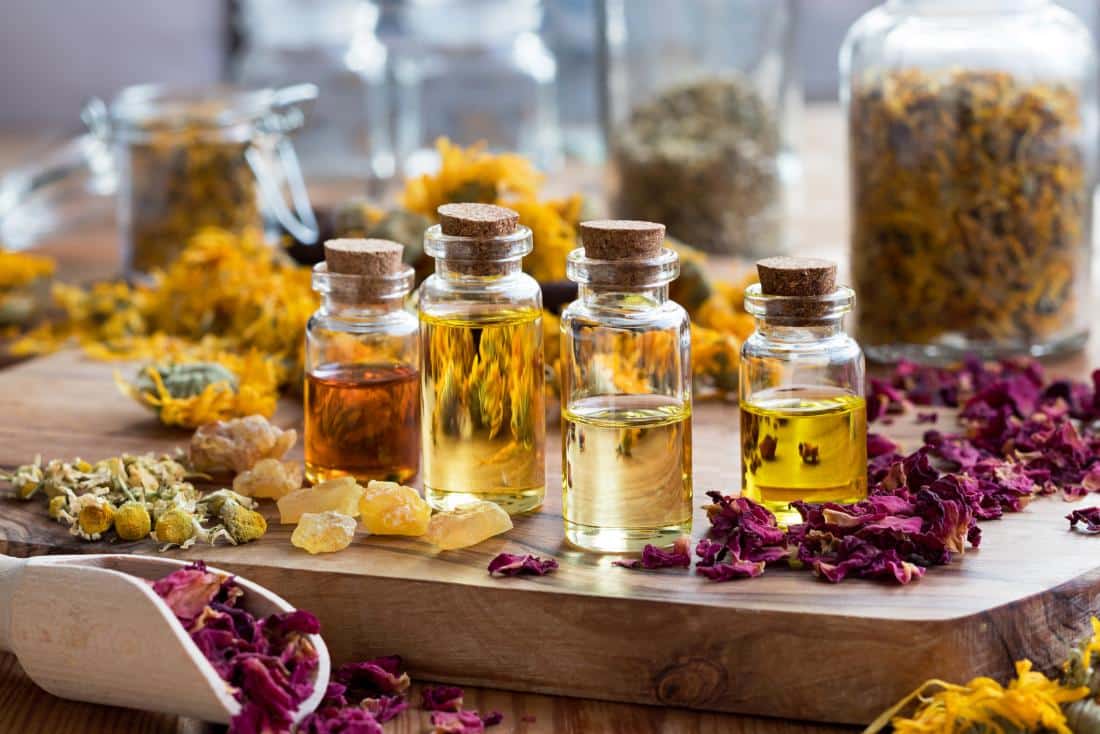 Công dụng Tinh dầu thiên nhiên